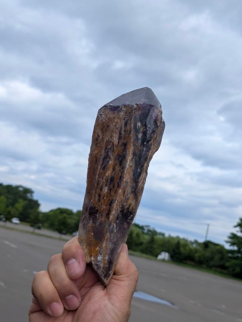 840g 大き目　アメジスト【邪気払い神器】アテナ紫骨　骨幹水晶　原石NO.19