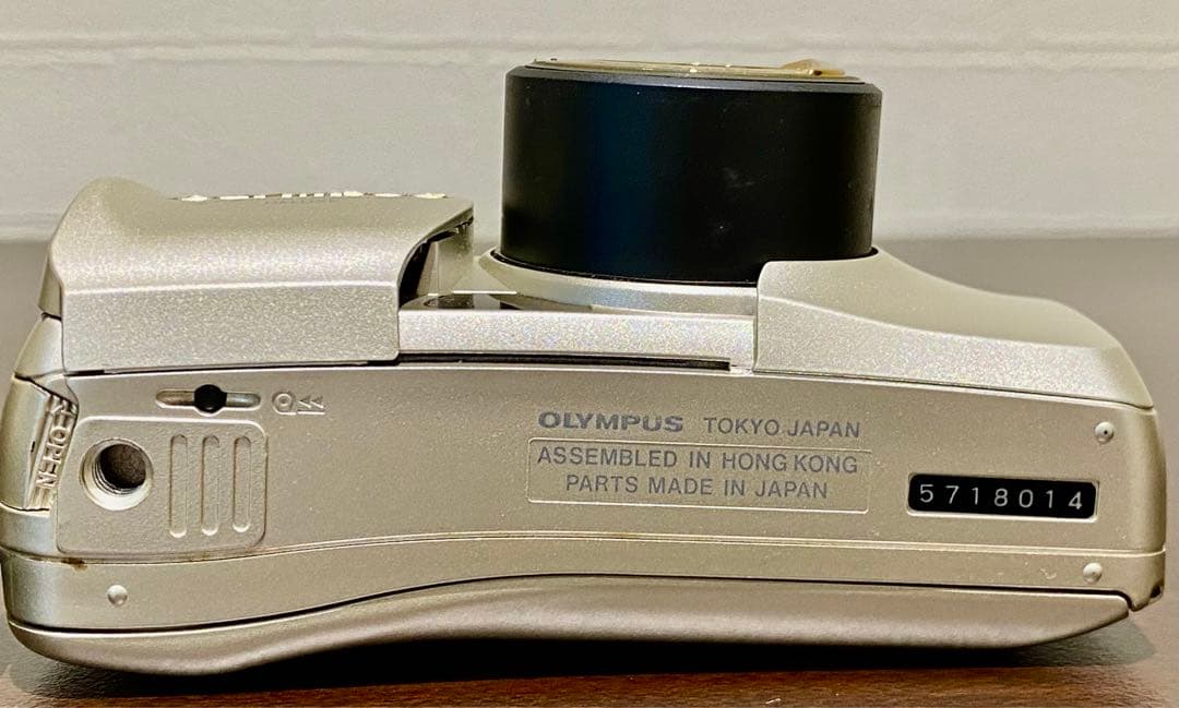 OLYMPUS ZOOM 105 DELUXE オリンパスフィルムカメラ