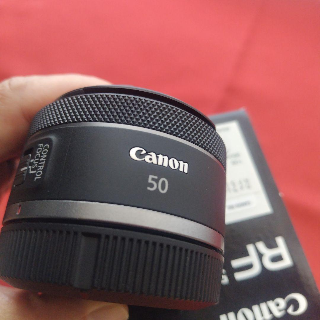 美品 Canon RF 50mm F1.8 STM 単焦点レンズ