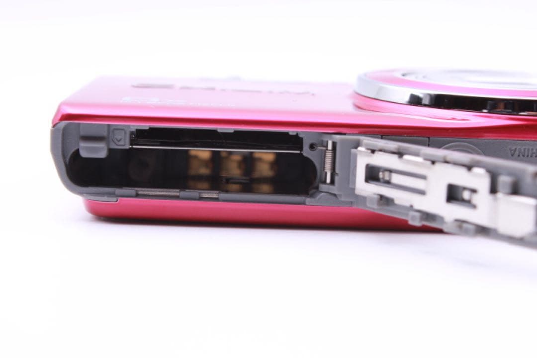 【美品】CASIO EXILIM EX-Z31 充電器付【動作確認済み】