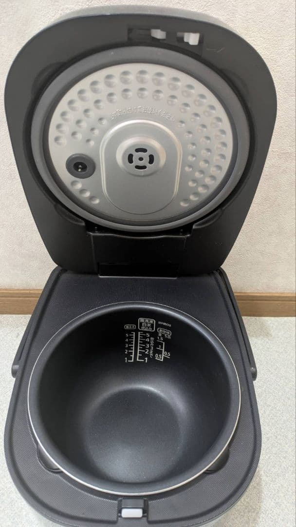 アイリスオーヤマ 銘柄炊き 5.5合炊き MRC-IG50-B 2023年製
