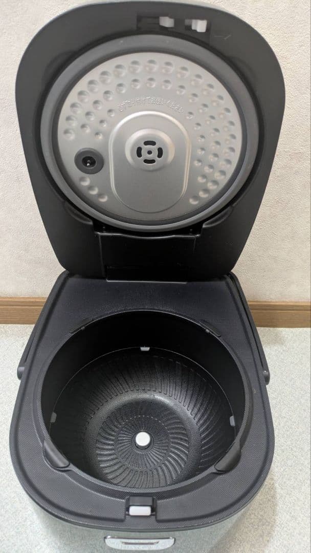 アイリスオーヤマ 銘柄炊き 5.5合炊き MRC-IG50-B 2023年製