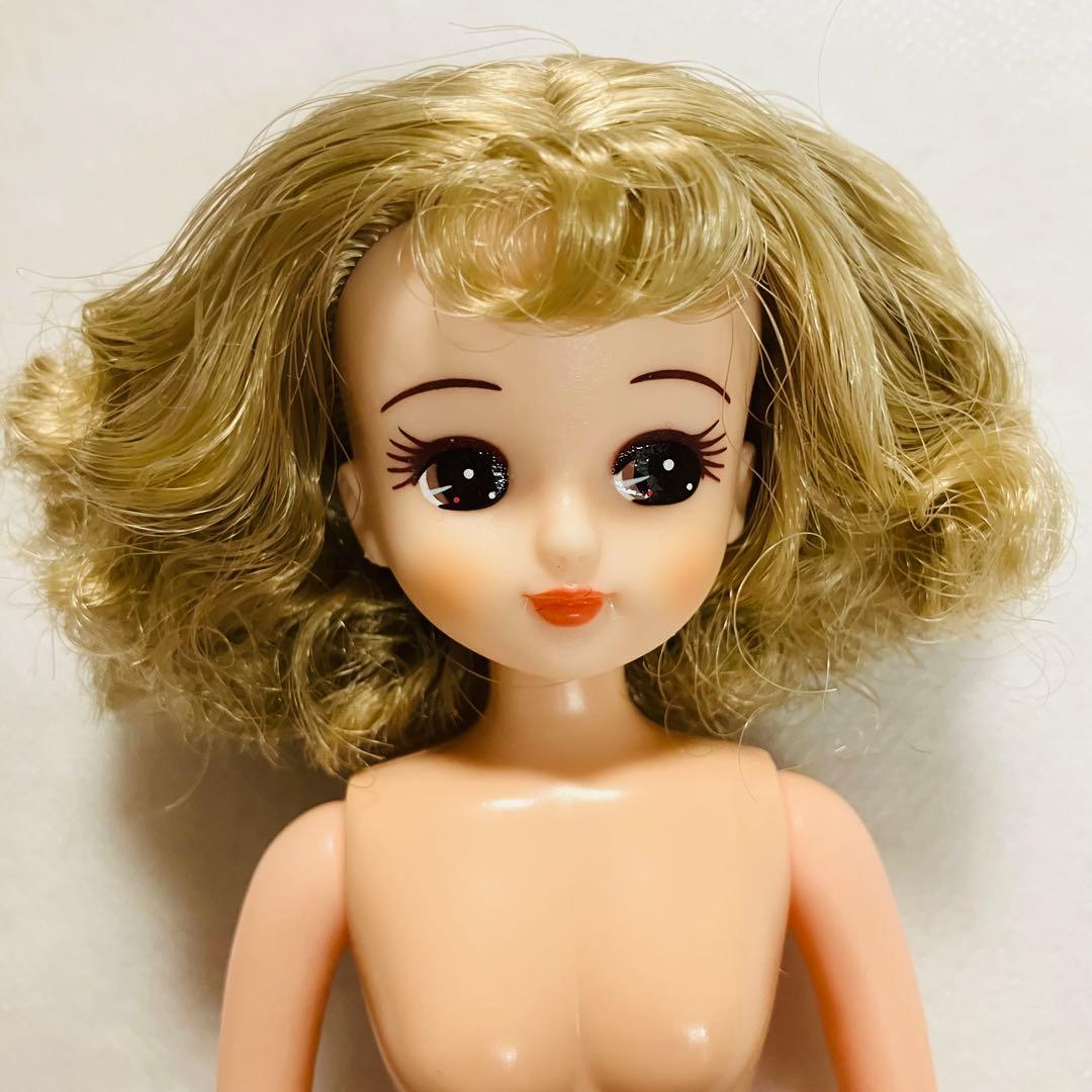 ブライスアウトフィット　リカちゃん