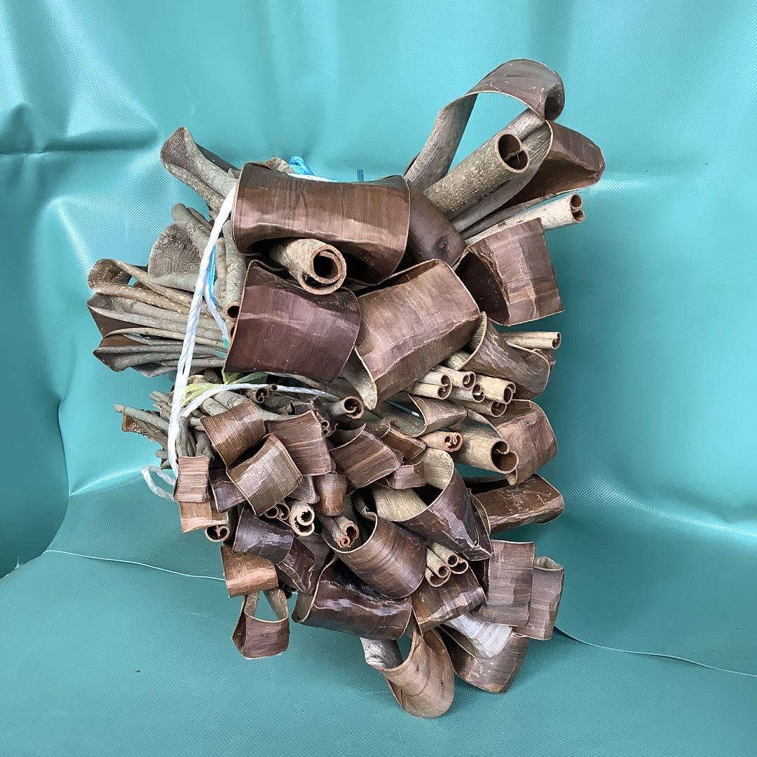 乾燥くるみ樹皮2kg 、　8-020