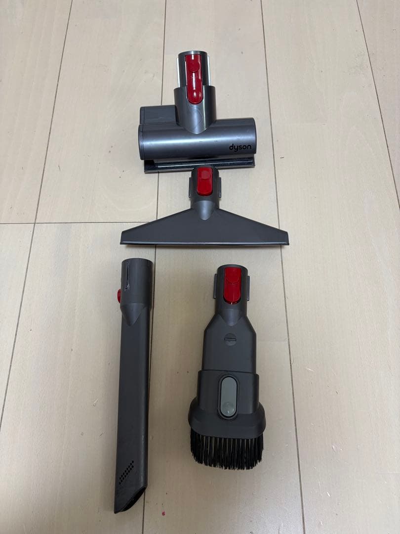 ダイソン　cyclone V10 部品類
