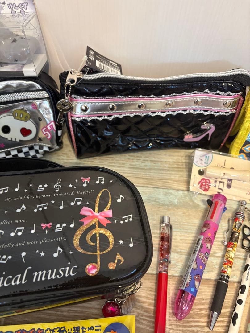 平成レトロ　鉛筆　筆箱　消しゴム　まとめ売り　たまごっち　曲がる鉛筆　匂いペン