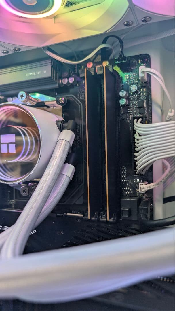 「Avus gear」32GB(16×2) DDR5メモリー4800MHz
