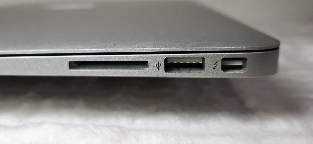 MacBookAir2013(MID)美品