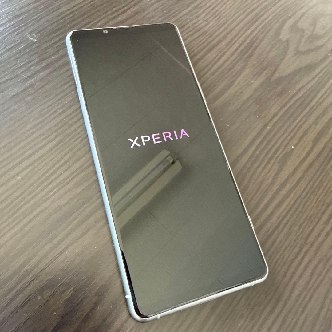 SONY Xperia 5 III 本体　美品　docomo初期化済み