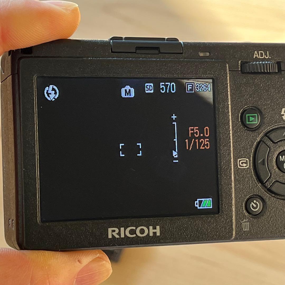Ricoh GR Digital 初代