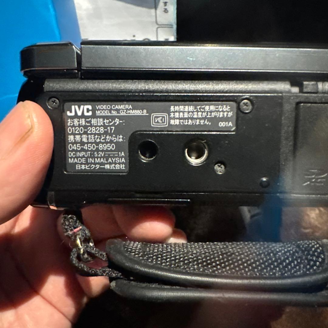 JVC Everio GZ-HM880 ビデオカメラ 本体