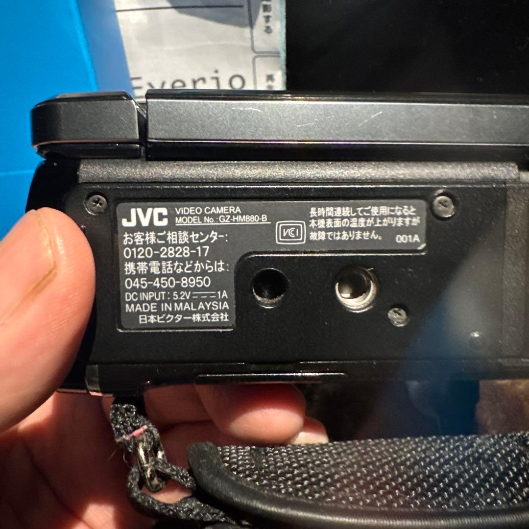 JVC Everio GZ-HM880 ビデオカメラ 本体