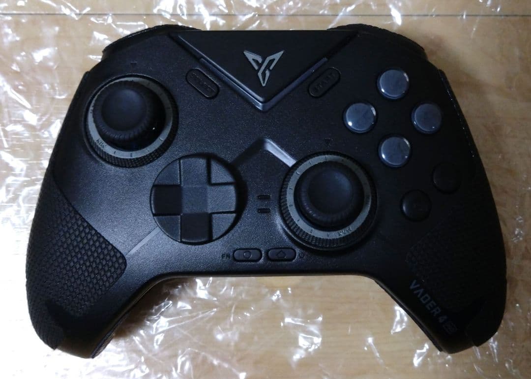 Flydigi Vader 4 Pro ゲームパッド