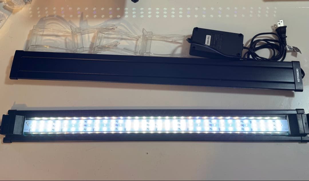 水槽用LEDライト フラット 600 60センチ水槽用 コトブキ 2台