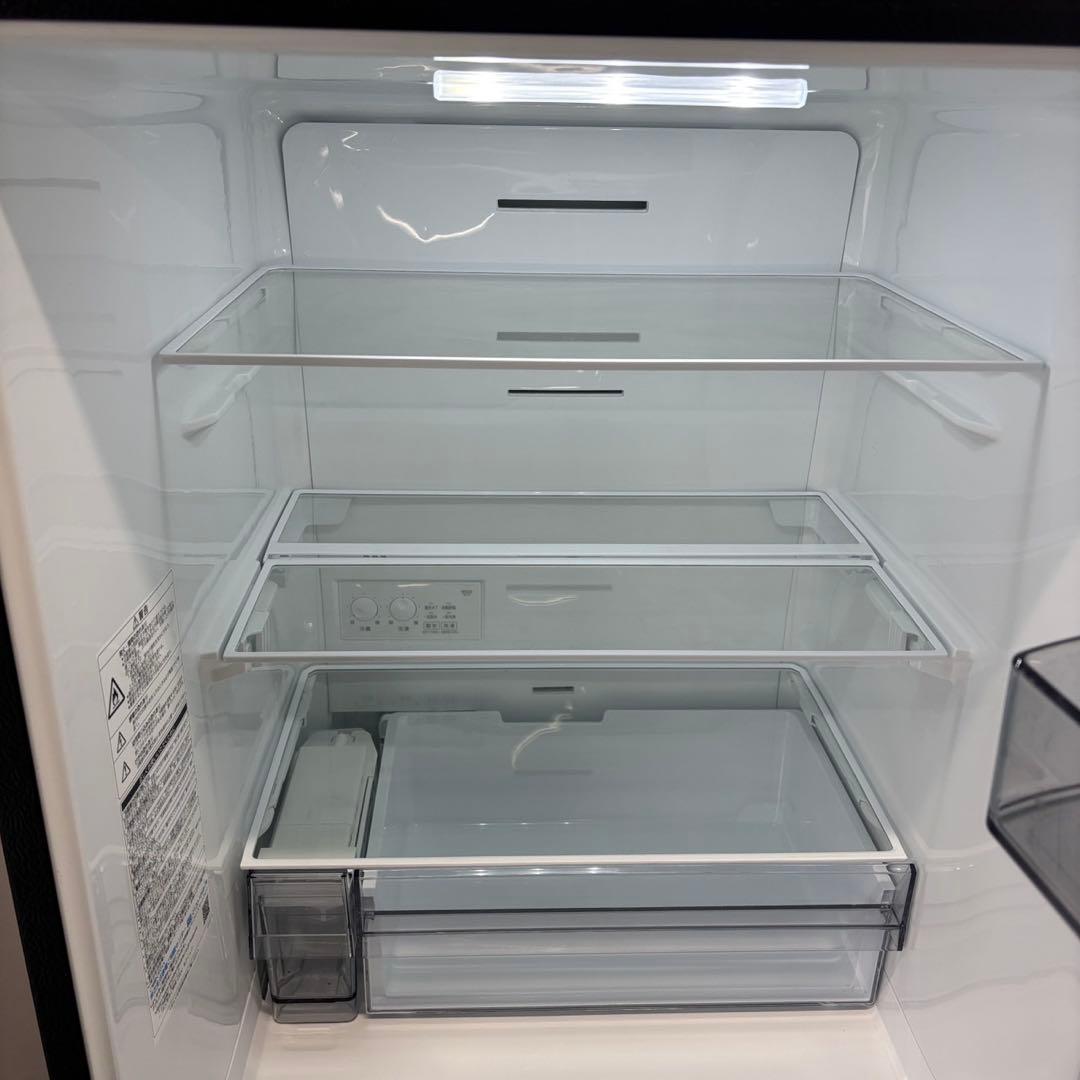 ★257　冷蔵庫　東芝　大型　黒　300ℓ-400ℓ　綺麗　安い　設置無料