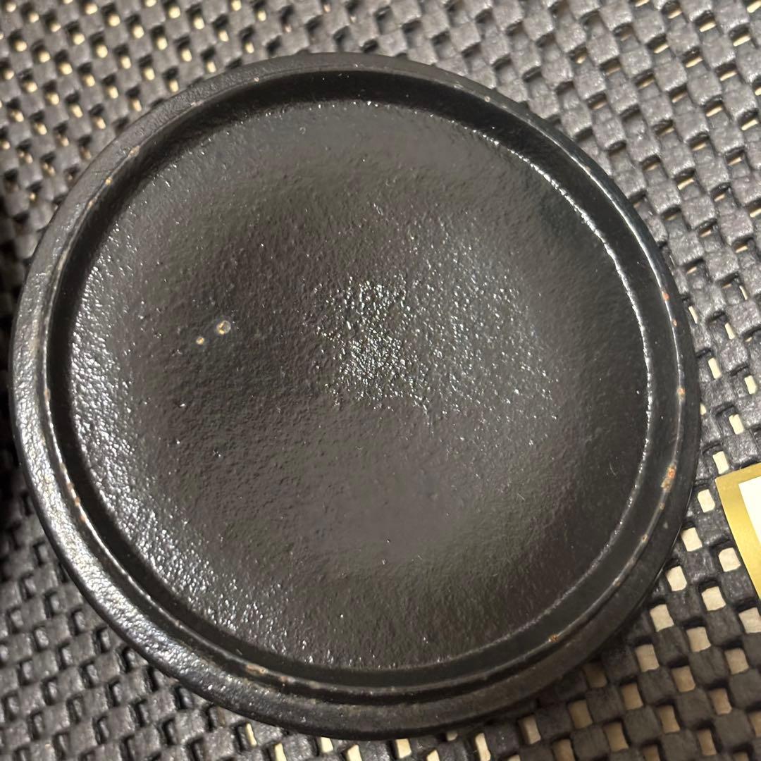 鉄瓶 平形7型アラレ IH対応 黒焼付（釜焼） 1.5L 南部鉄器