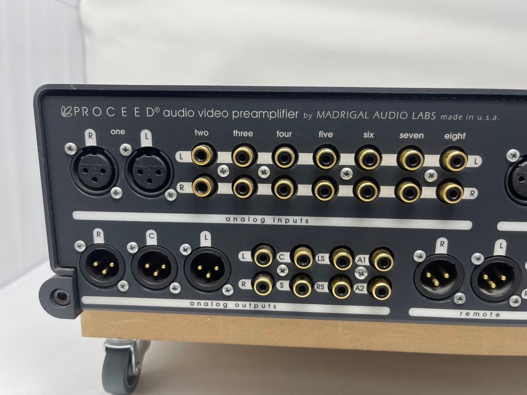 Madrigal Proceed AVP プリアンプ②【正規輸入品・100V】