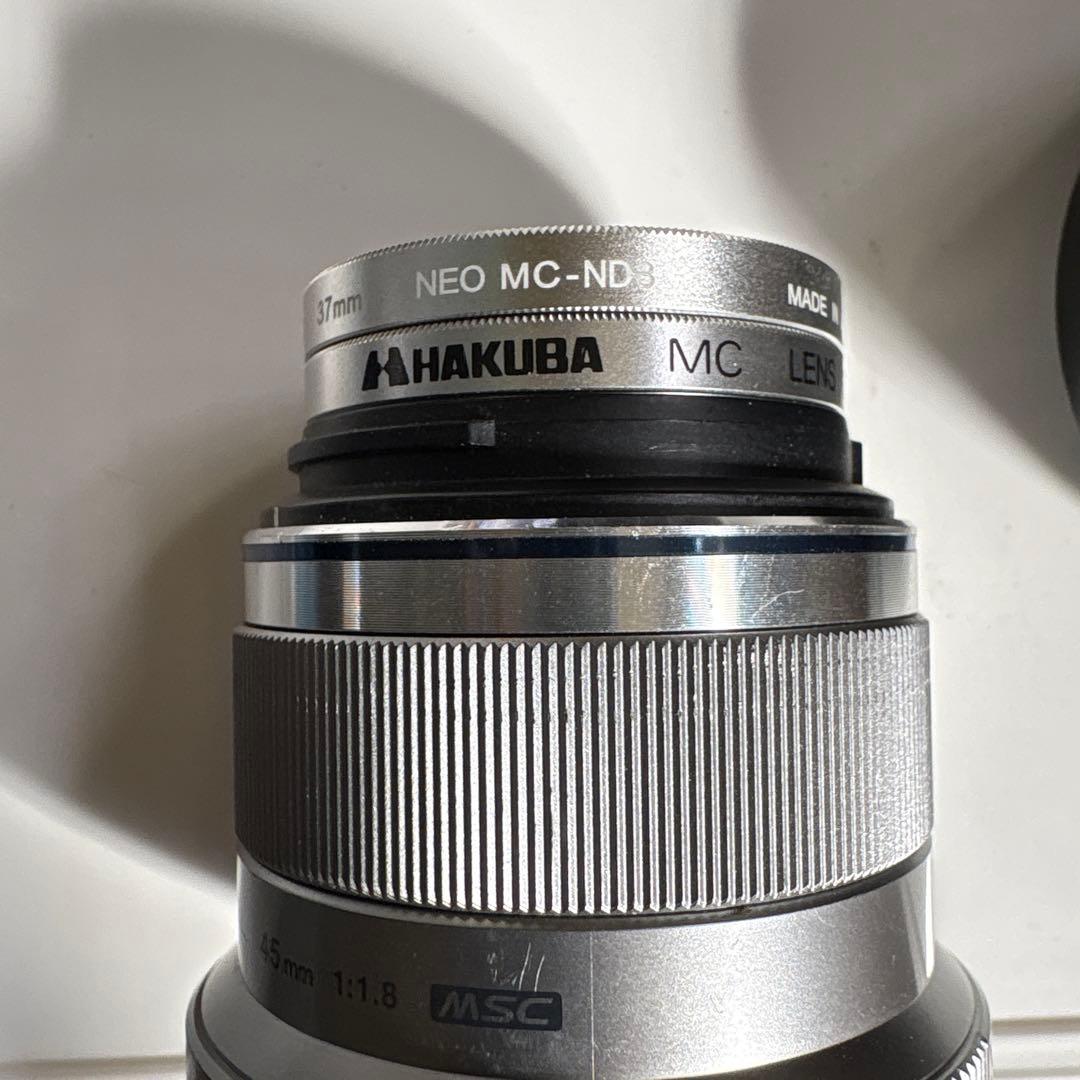 【豪華セット】OLYMPUS E-PL6 単焦点レンズ2本 、すぐ撮影OK！