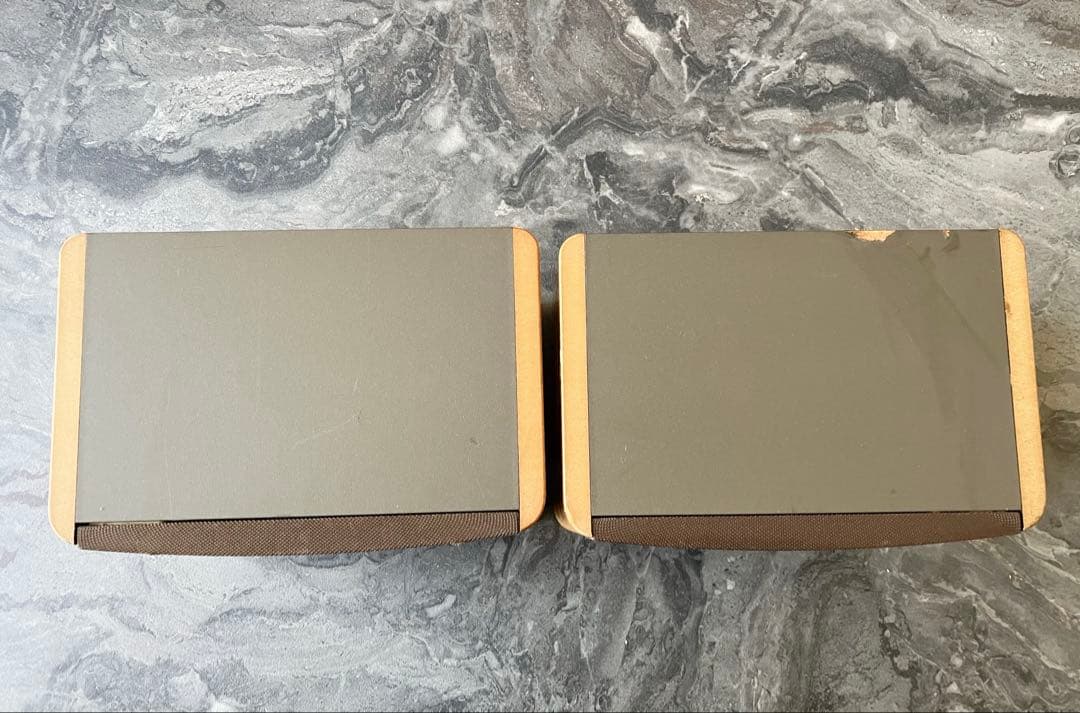 Bose スピーカー ブラウン　モデル121
