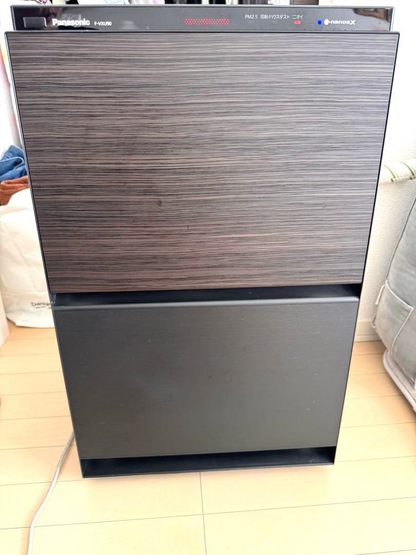 パナソニック　F-VXU90-TM 木目調　加湿付空気清浄機
