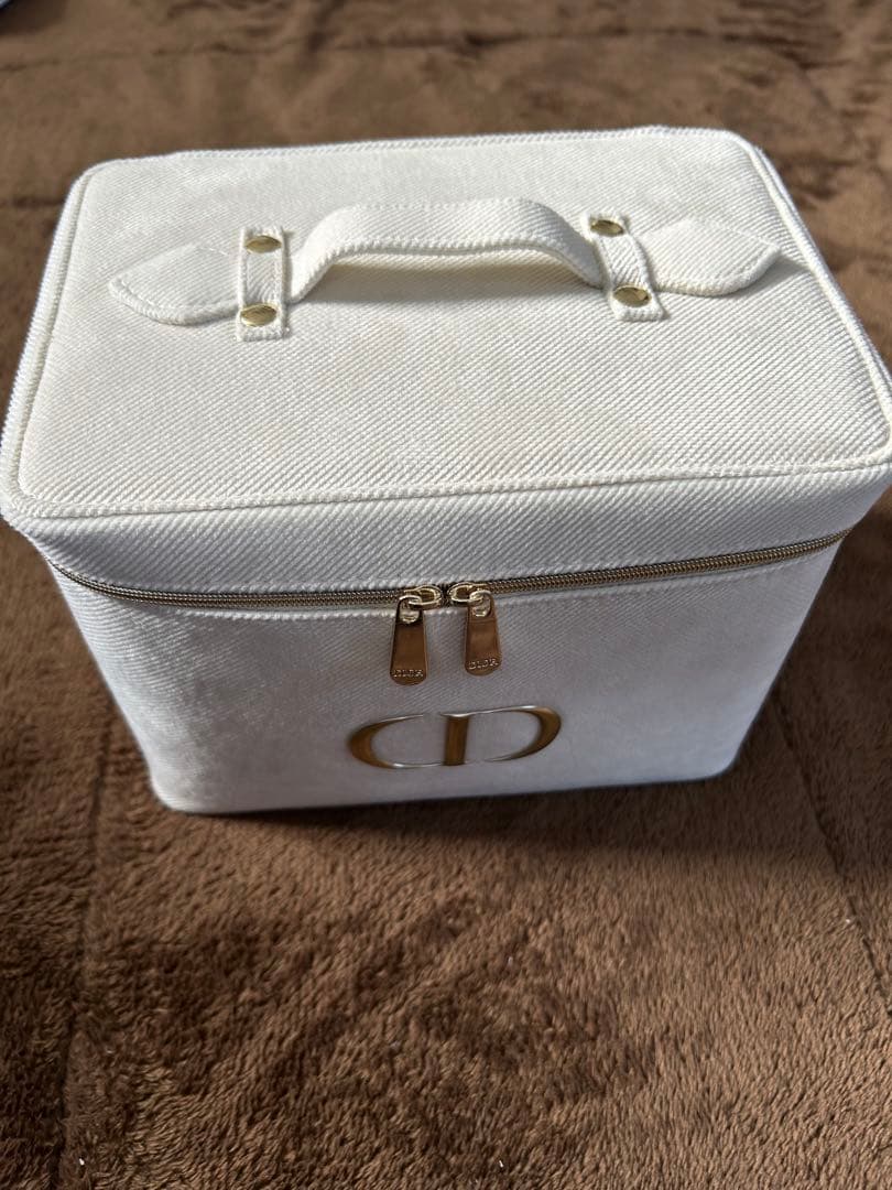 Dior ジッパー付き収納ボックス ホワイト　ミラー付き