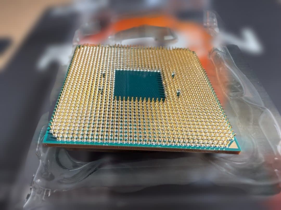 グラフィックボード・グラボ・ビデオカード MSI B550 GAMING EDGE WIFI + Ryzen 5600x