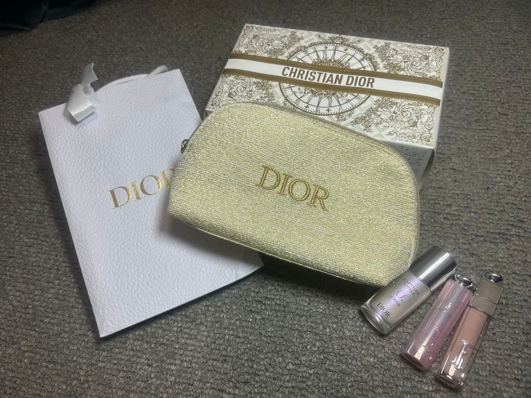 DIOR ホリデーオファー