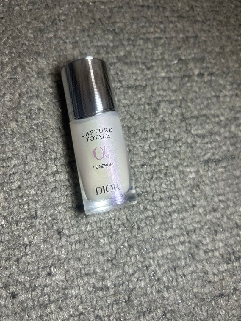 DIOR ホリデーオファー