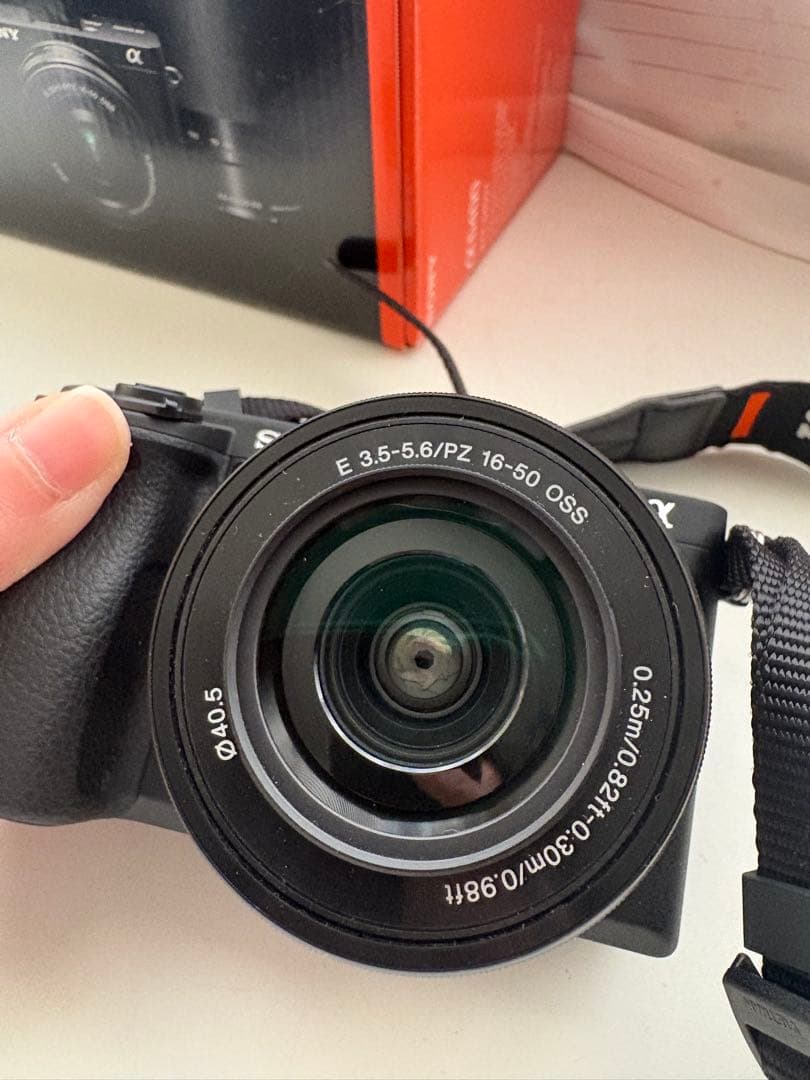 SONY α6400 ダブルズームレンズキット　ブラック
