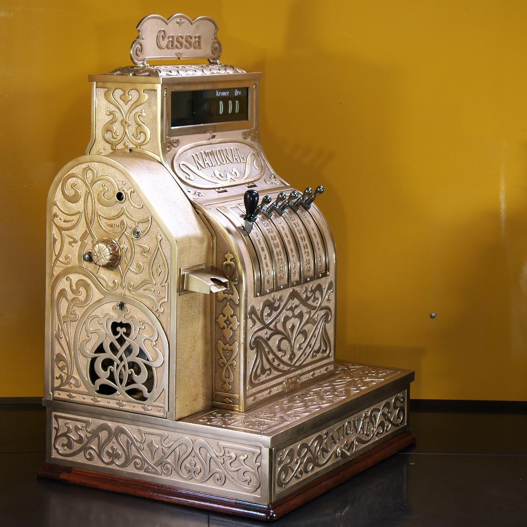 アンティークレジスター　National Cash register 657