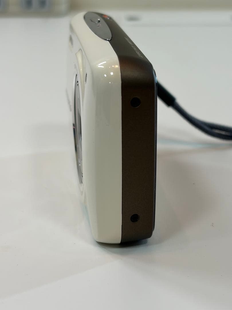 OLYMPUS VH VH-210 コンパクトデジタルカメラ