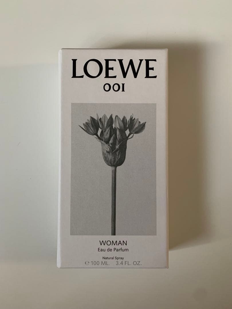 【新品未使用プレゼント包装】 LOEWE ロエベ 001 Woman 100ml