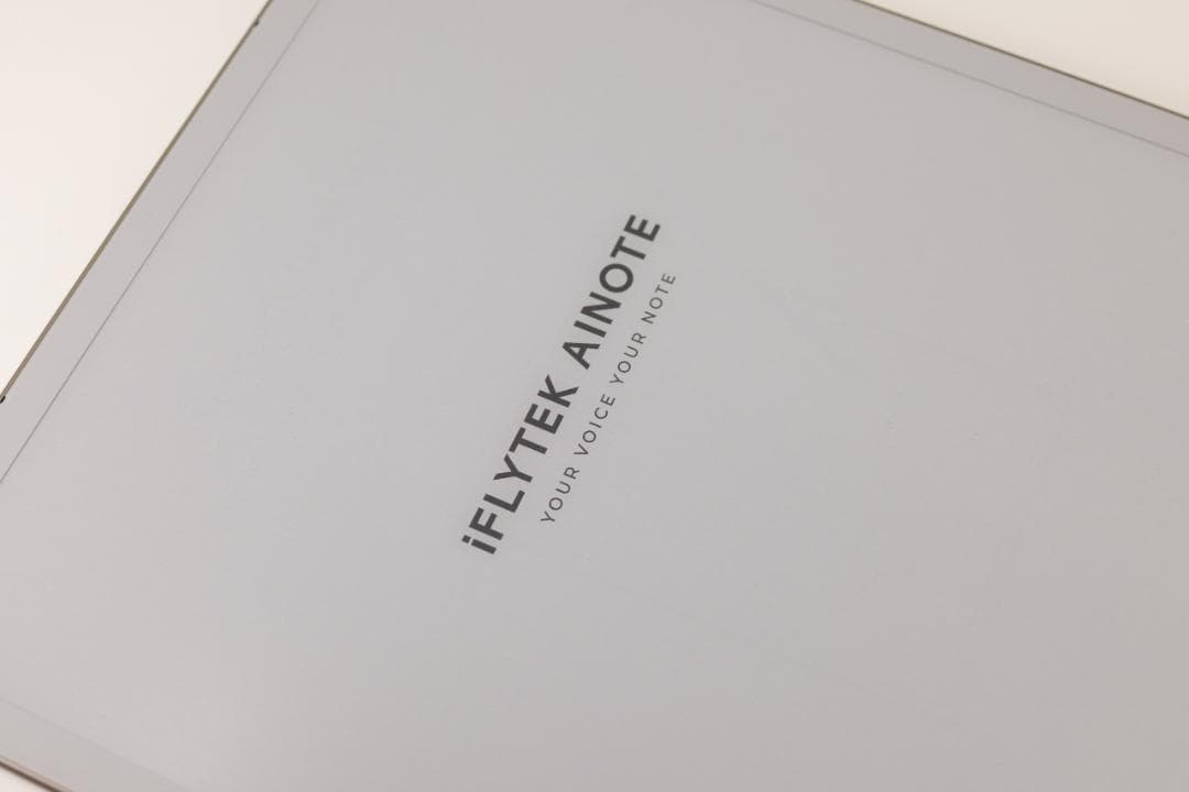 iFLYTEK AINOTE 2 超薄型4.2mm E-Ink タブレット