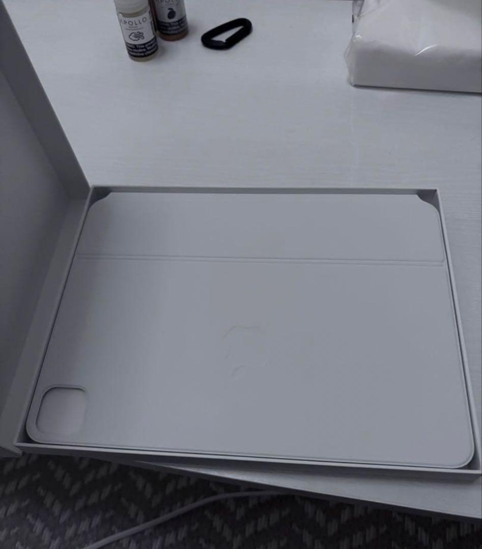 新品 iPadPro11インチ第4世代(M2) wifi 128g シルバー