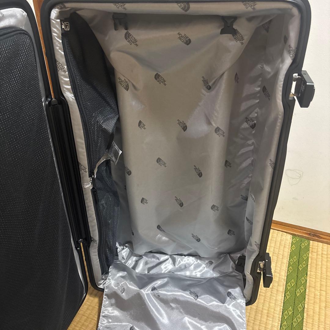 The North Face キャリーカートニュートープグリーン30インチ70L