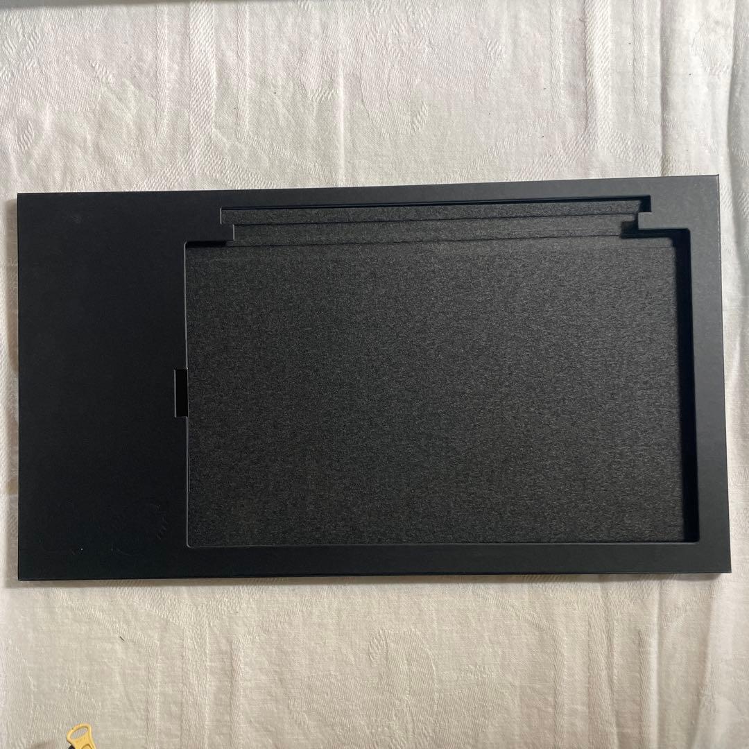 新品　Microsoft Surface Windows RTタブレットPC