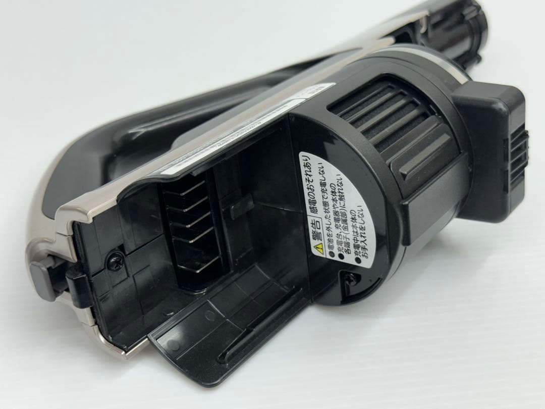 本体のみ　動作保証品　日立　掃除機　PV-BH900J 2022年製　中古　良品