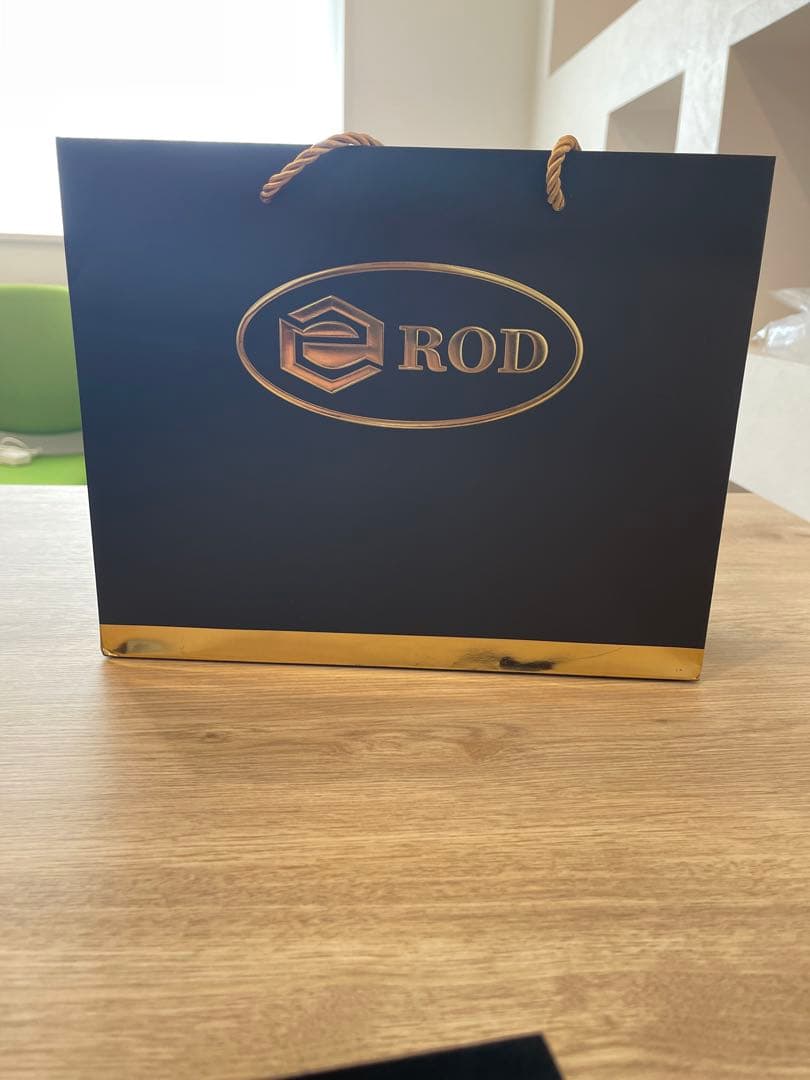 ROD 美顔器 ホワイト 専用ケース付き
