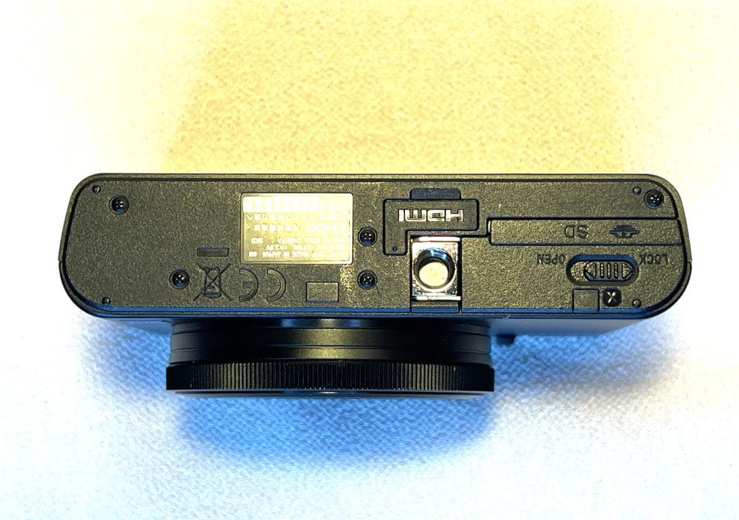 sony cyber-shot dsc-rx100　ソニー　サイバーショット