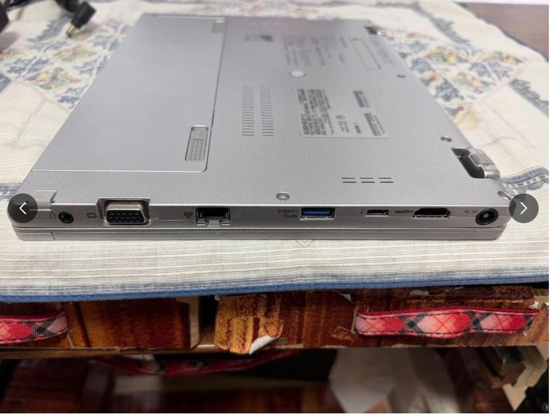 レッツノートcf-QV1 SFLAS i7-16g中古品