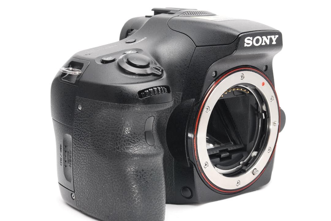 ♥ SONY ソニー α65 ♥18-250ｍｍレンズ♥初心者おすすめ 一眼レフ