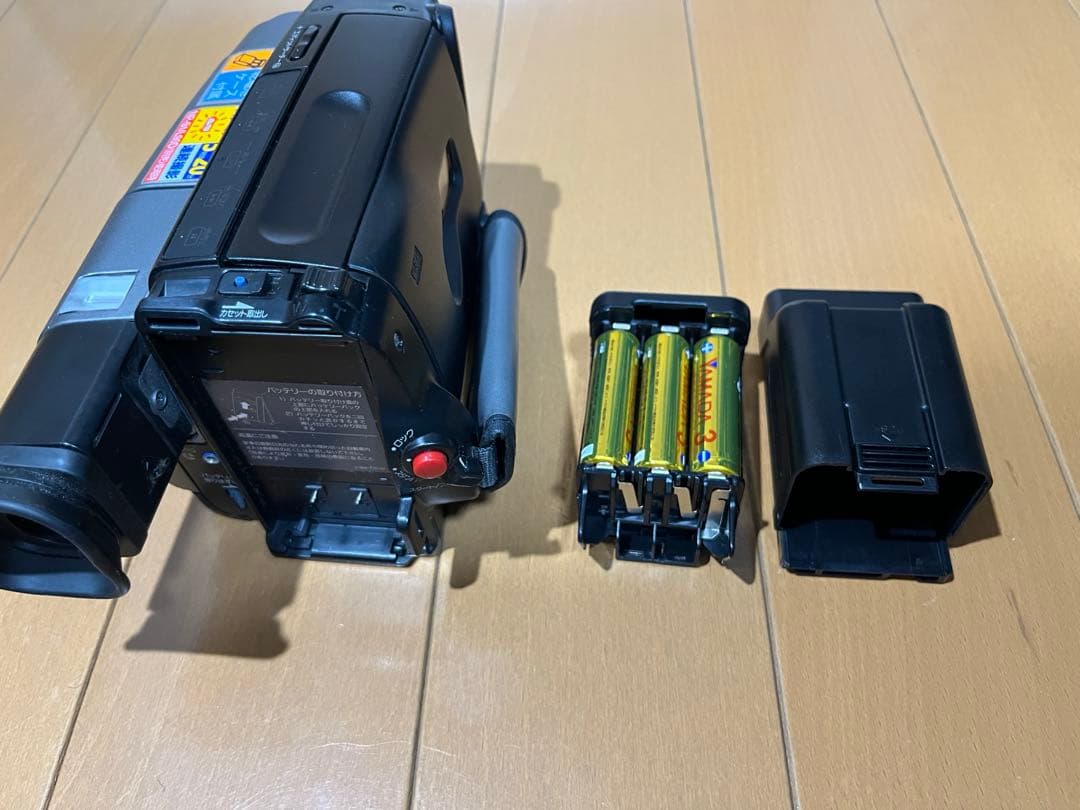 【稀少】SONY Handycam Video8 CCD-TR270