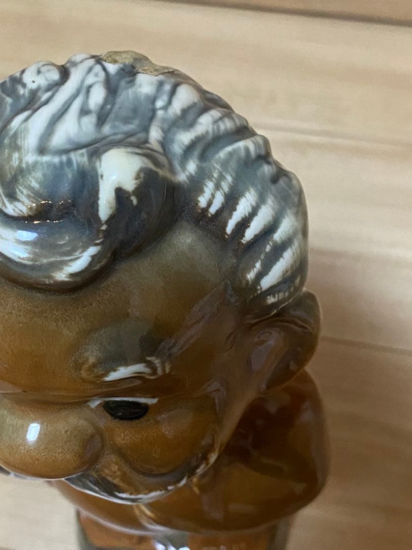 サリーちゃんのパパ専用 メネフネ MENEHUNE