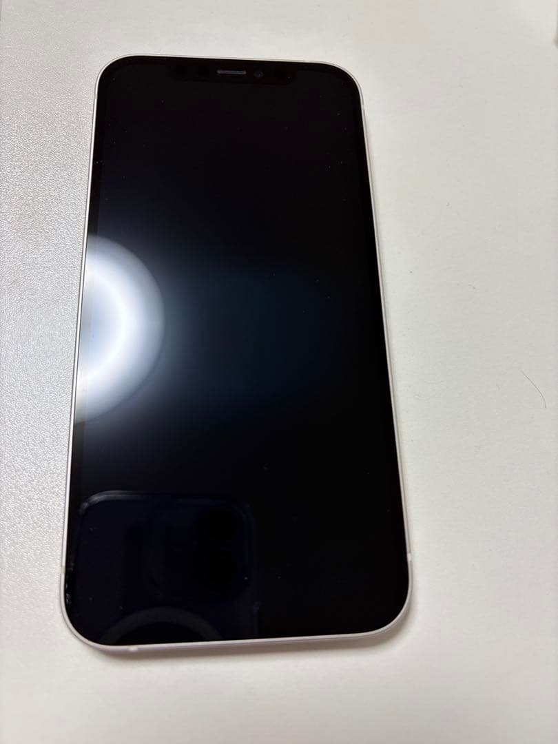 Apple iPhone 12 ホワイト本体