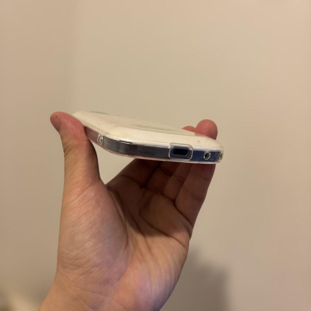 Android F9900（BlackBerry 9900 復刻デザイン）