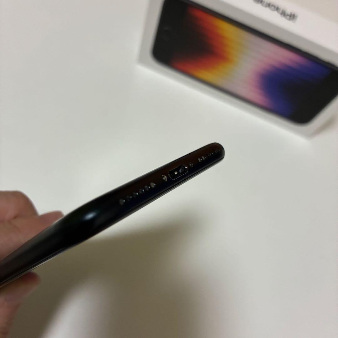 iPhone SE 第3世代　128GB ミッドナイト