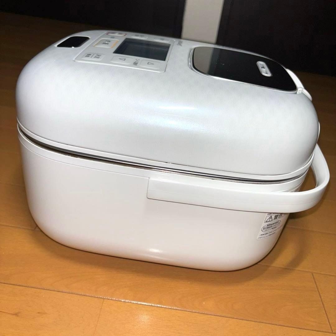 Panasonic 炊飯器 Wおどり炊き SR-JW058-W 2020年製