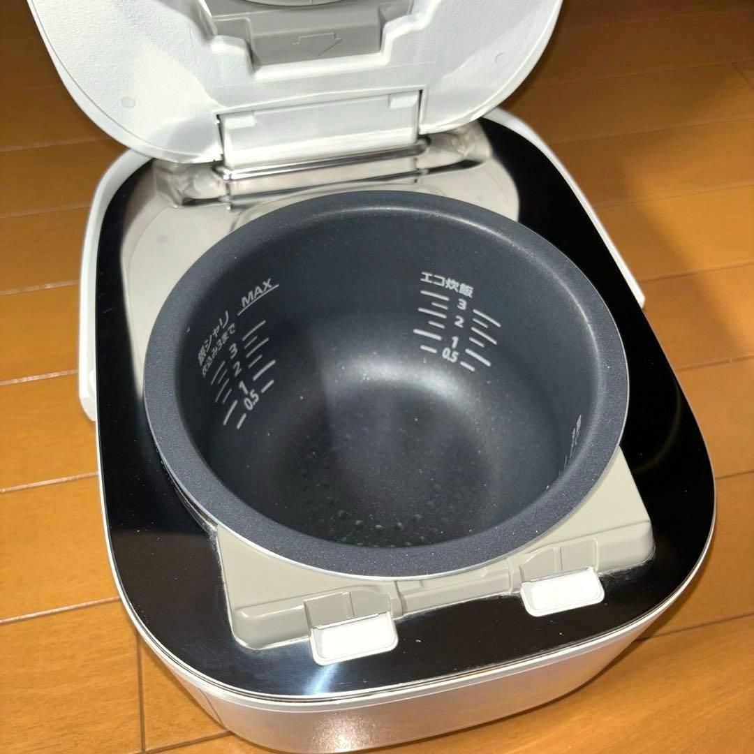 Panasonic 炊飯器 Wおどり炊き SR-JW058-W 2020年製