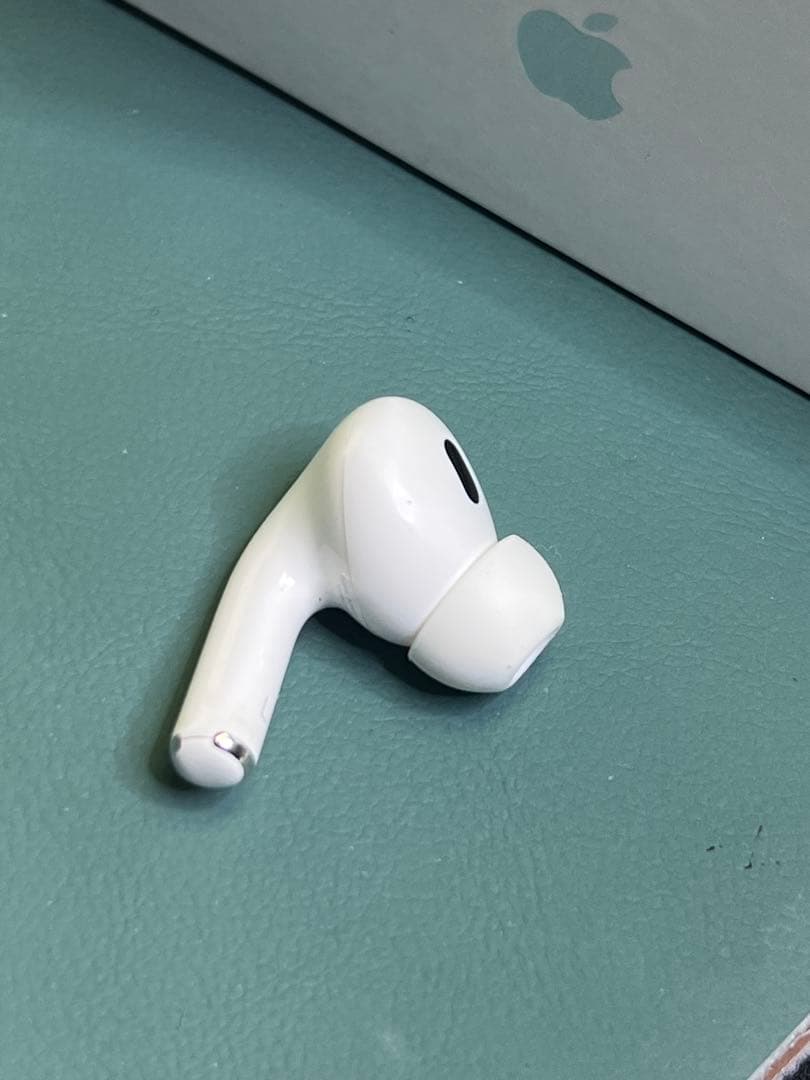 AirPods pro第2世代イヤホン左耳のみ A2699正規品動作品音質良好