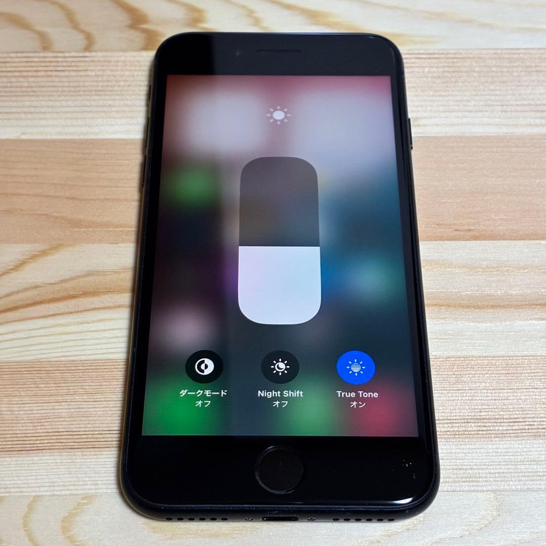 バッテリー新品　iPhoneSE第3世代64GB SIMフリー